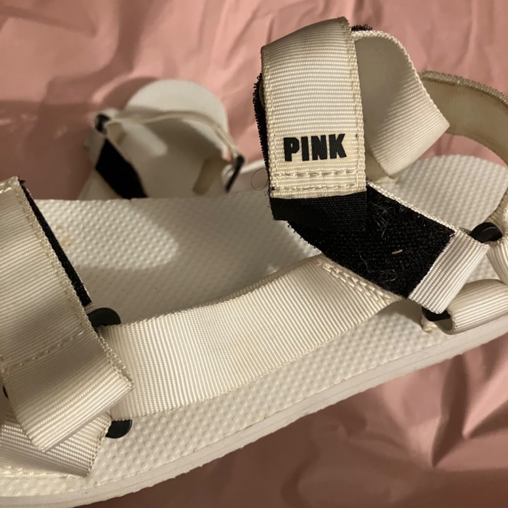 Sandals - Picture 2 of 3